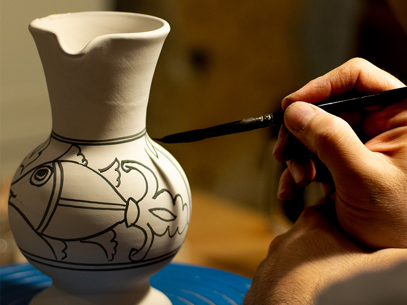 Primavera di ceramica e tradizioni al Pozzo della Cava